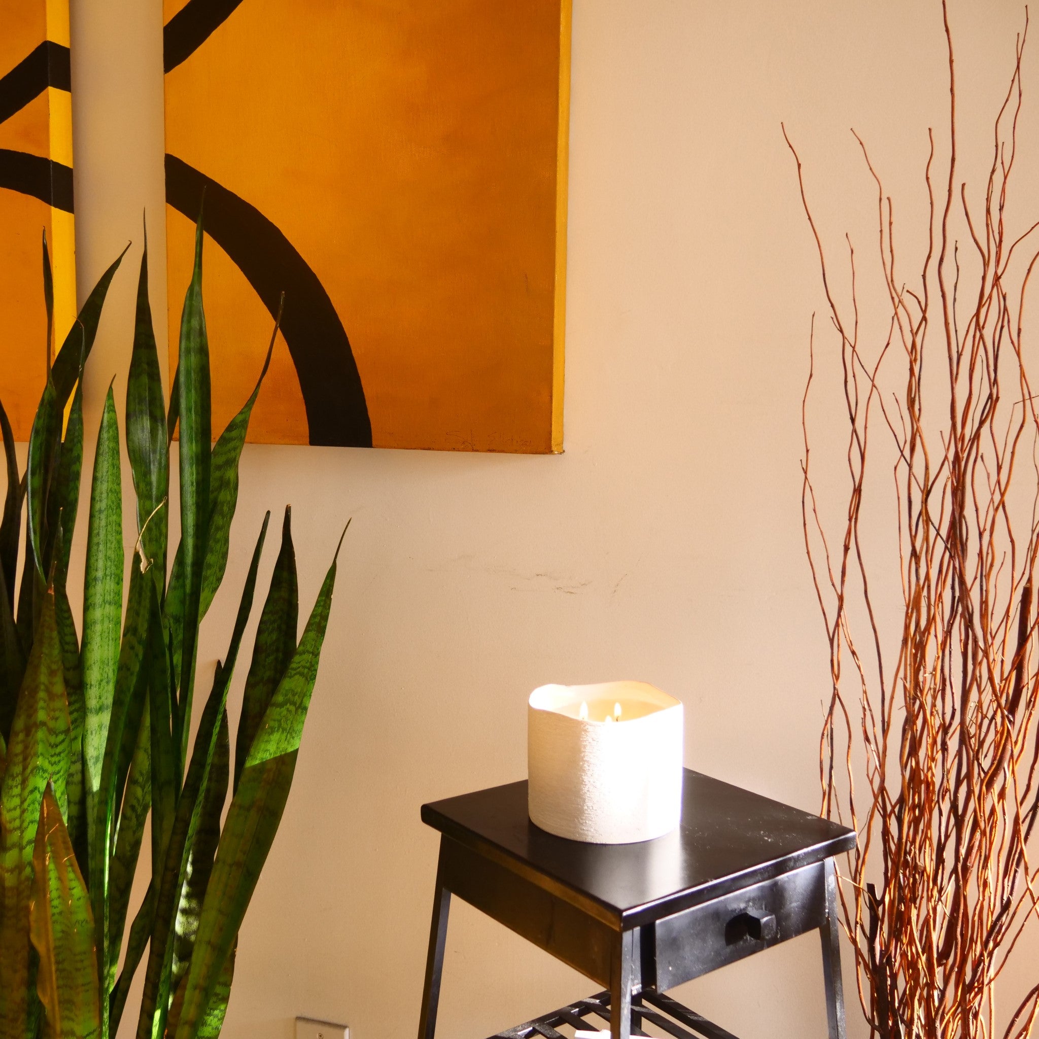 White Delphi Web Ceramic Candle